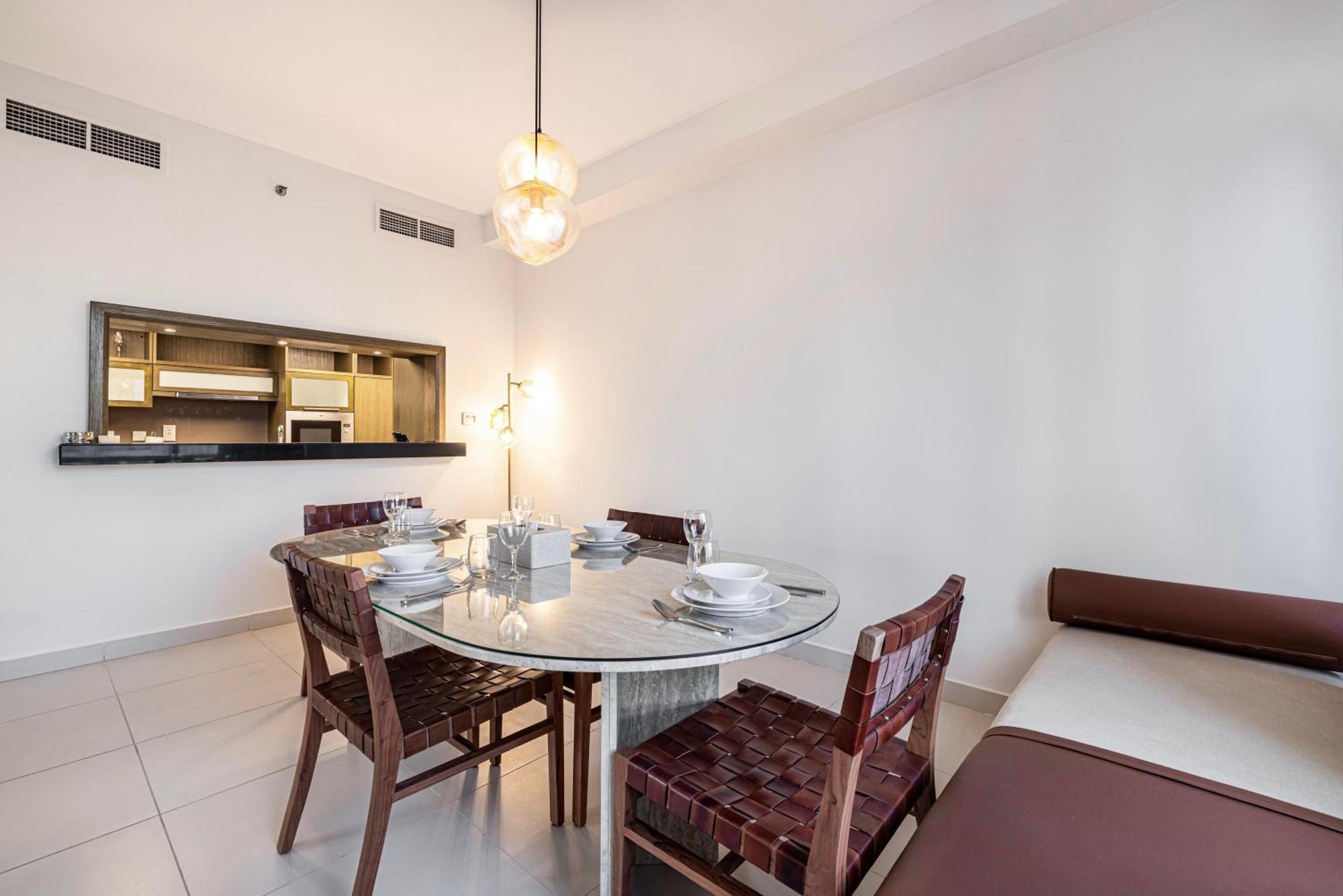High-floor Luxury 2br In Loft Downtown Dubai
