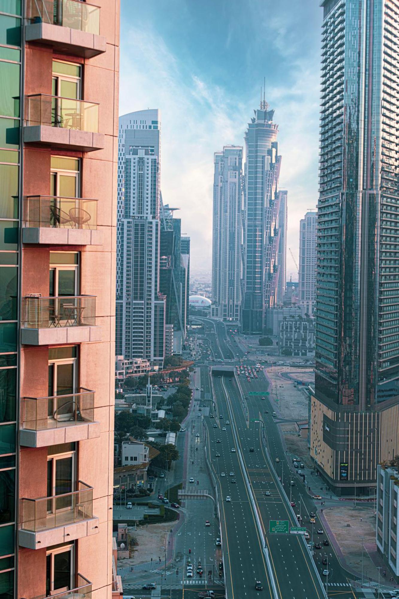 Apartment High-floor Luxury 2br In Loft Downtown Dubai