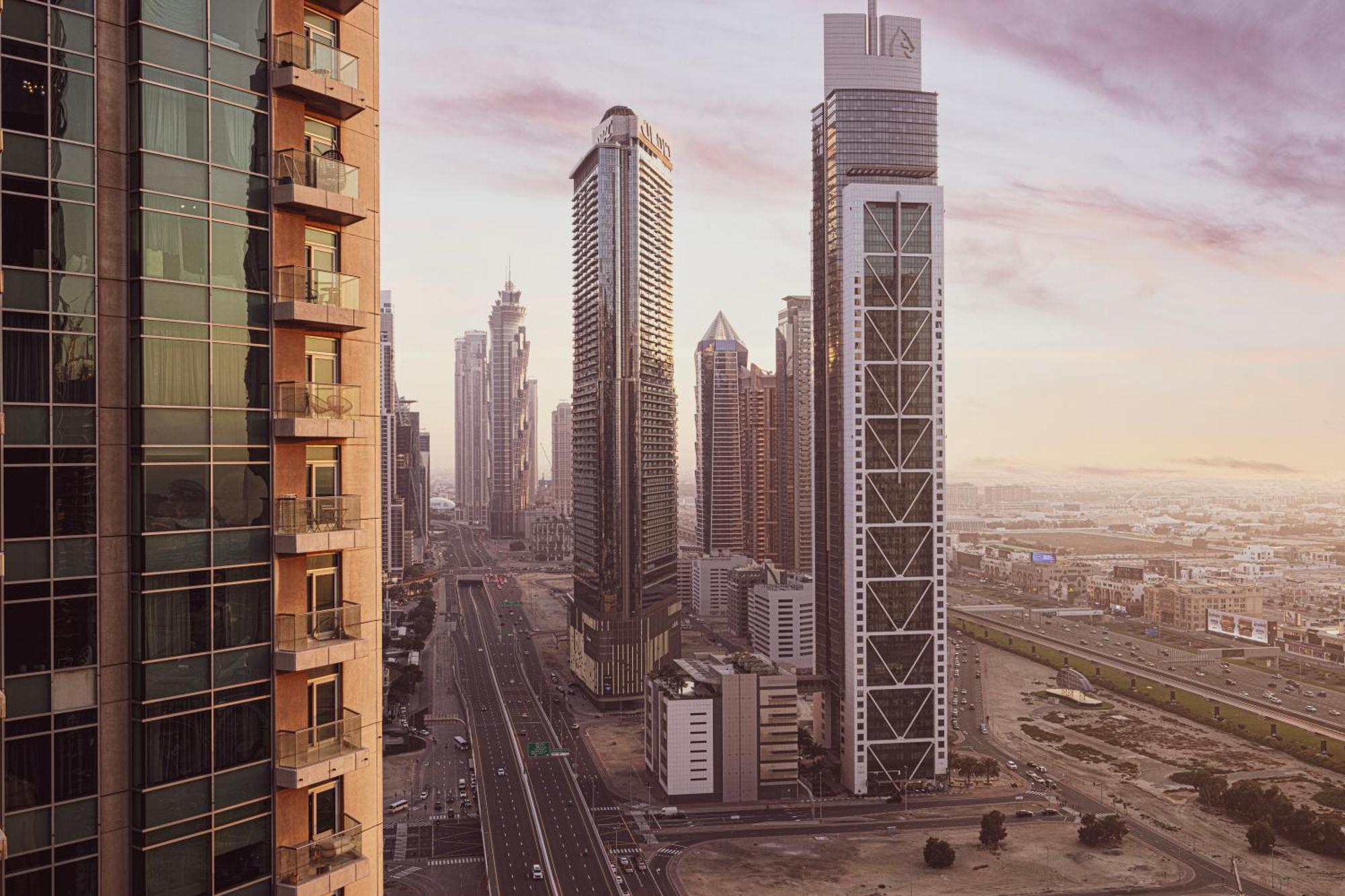 High-floor Luxury 2br In Loft Downtown Dubai