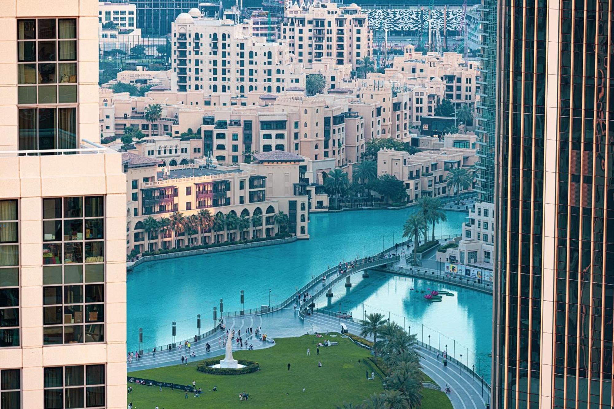 High-floor Luxury 2br In Loft Downtown Dubai